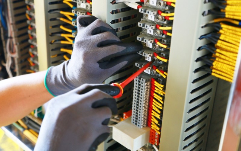 Các cách quy ước màu dây điện và ký hiệu 19 quy uoc mau day dien